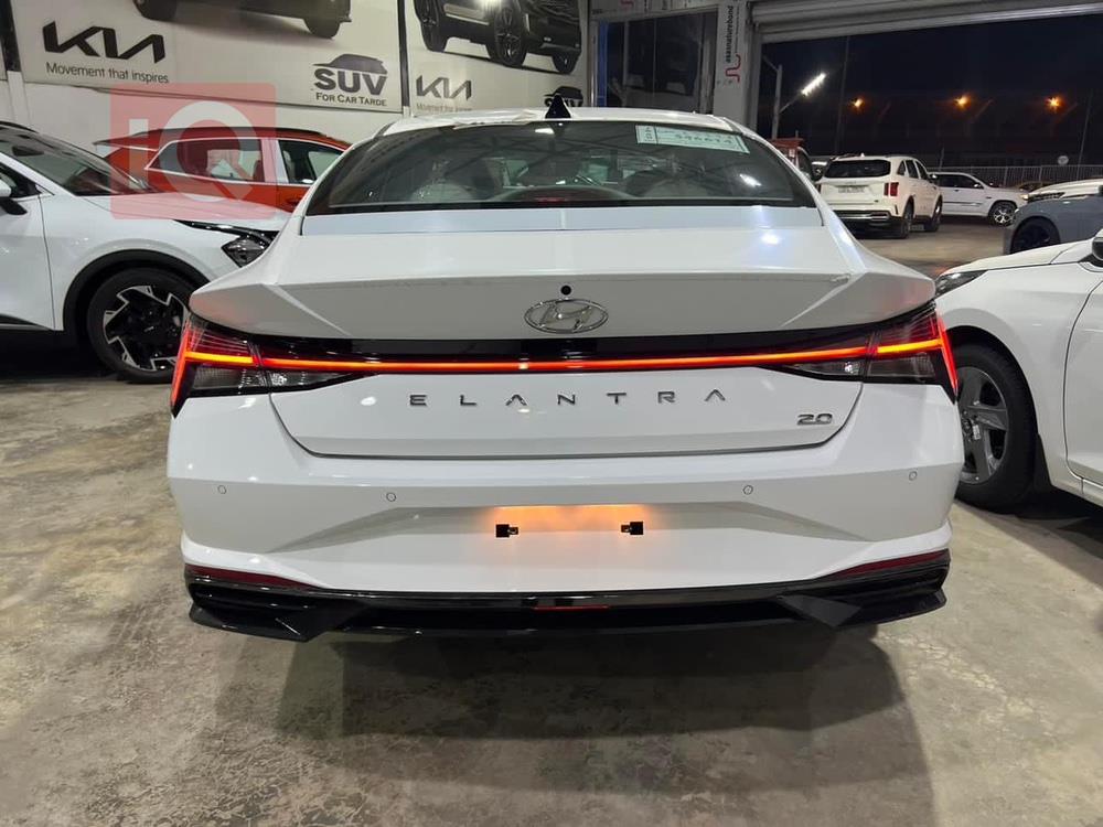هیوندای ئەلەنترا